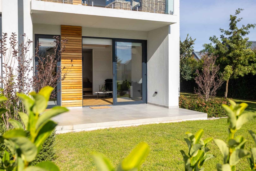 1 Bedroom Property for Sale in Val De Vie Estate Western Cape